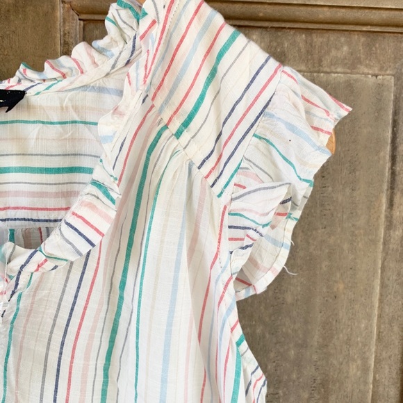 NWT Jessica Simpson ruffle tank - Picture 7 of 7